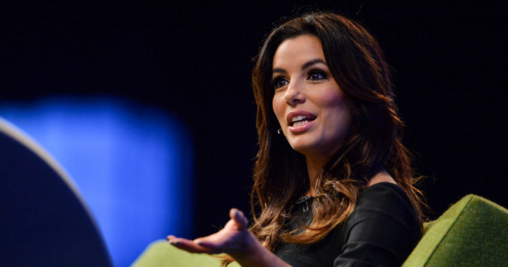 Актриса Ева Лонгория снялась в бикини