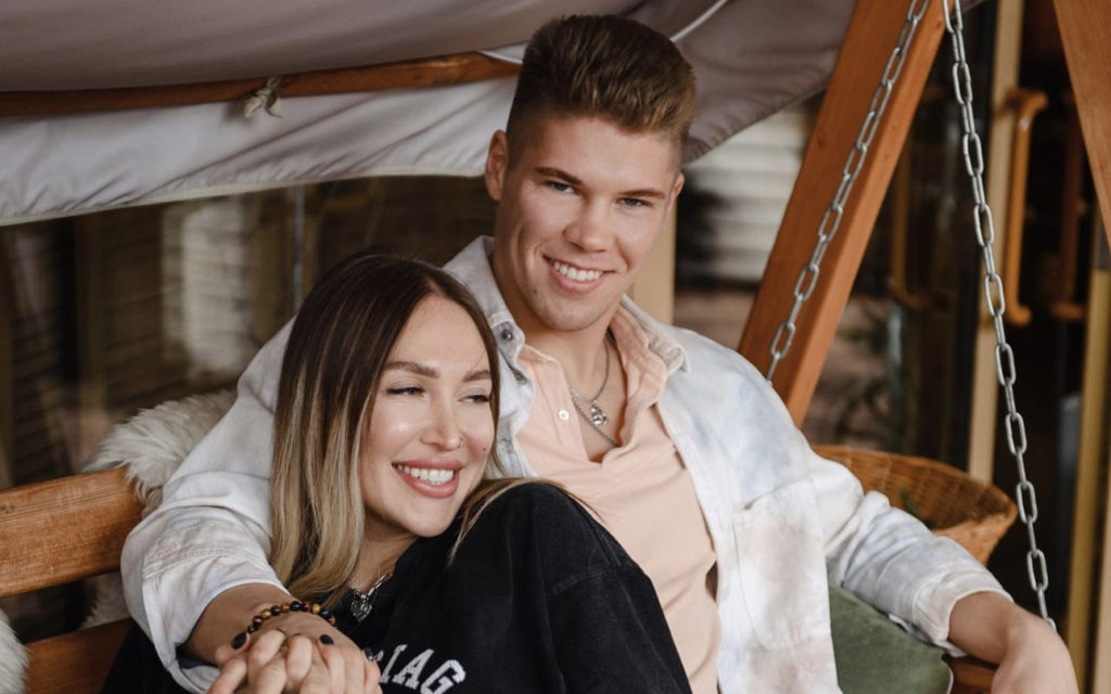 Бывший возлюбленный Полыгаловой Баженов извинился за высказывания про «ненужных чужих детей»