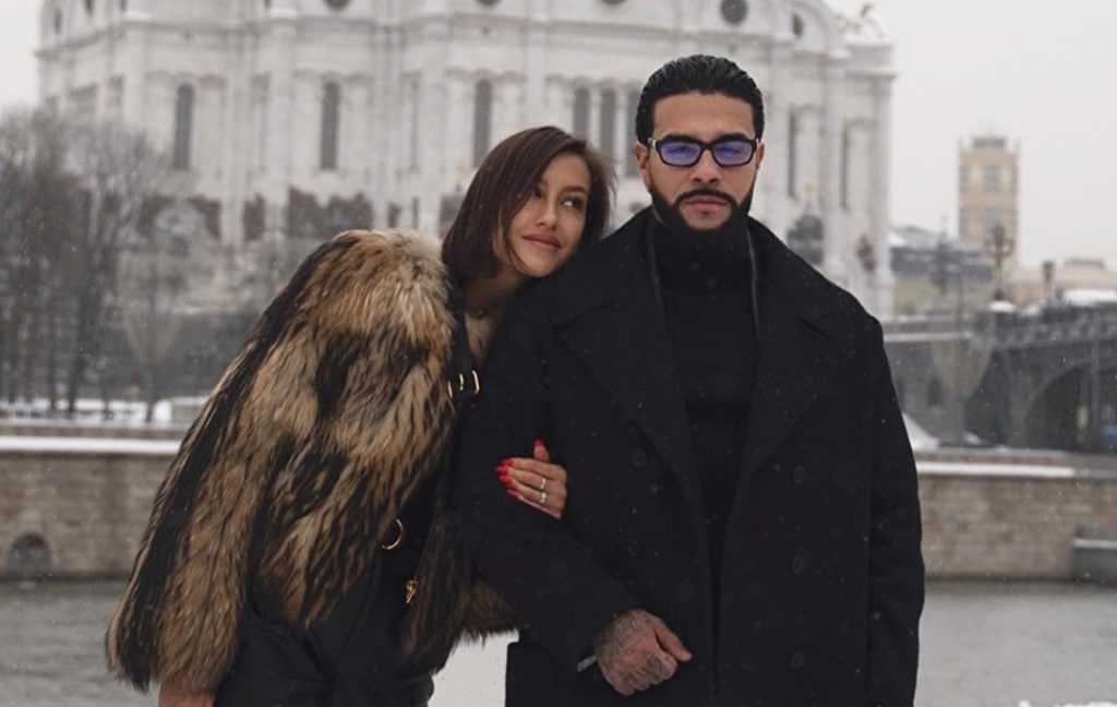 Возлюбленная Тимати Валентина Иванова развеяла слухи о беременности снимками в прозрачном нижнем белье