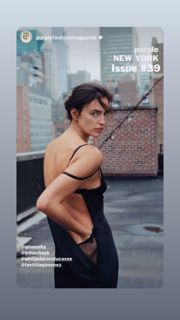 Ирину Шейк заметили на прогулке с дочерью от Брэдли Купера