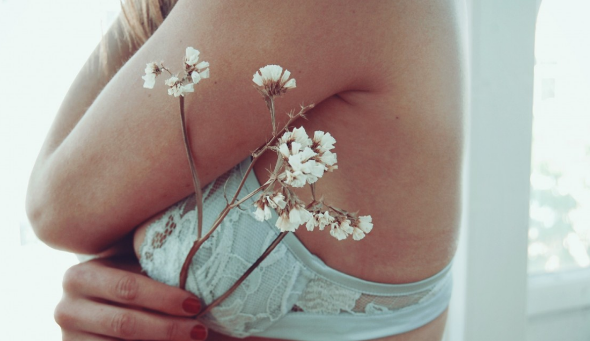 Сексолог Сара Меланкон заявила, что привычка мастурбировать может привести к психологическим проблемам