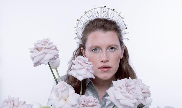 Беременная Варвара Шмыкова опубликовала снимок в купальнике