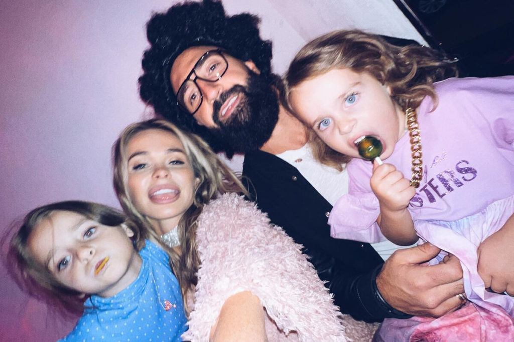 Анна Хилькевич рассказала, что сохраняет страсть в отношениях, сбегая от детей вместе с мужем