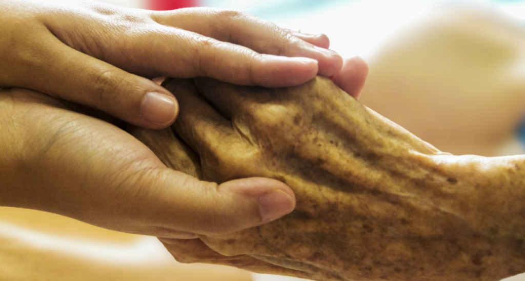 Стала известна причина смерти жены Раймонда Паулса