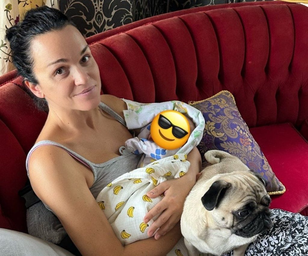 Певица Слава на концерте в Ярославской области выругалась матом прямо со сцены