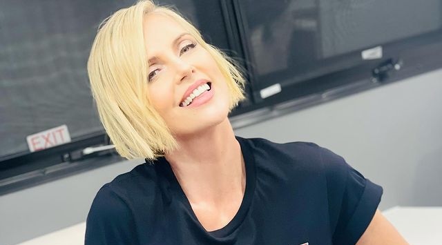 Шарлиз Терон совершила редкий выход в свет вместе с приемной дочерью Августой