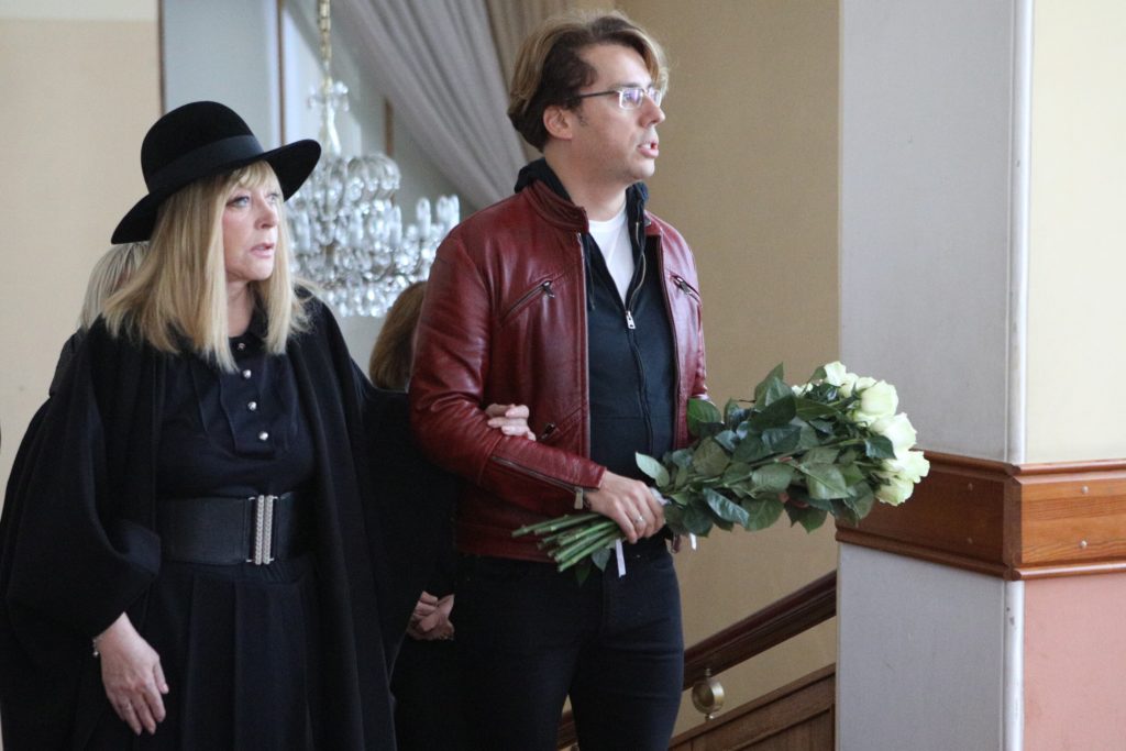 Актер Назаров удивился, что Пугачеву захотели признать иноагентом только сейчас