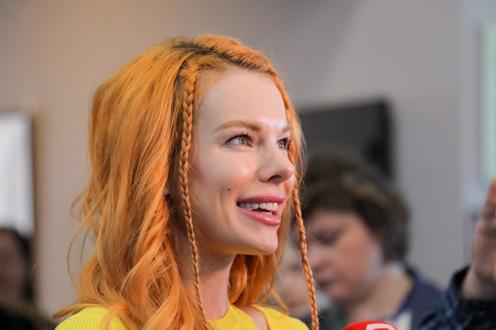 Анна Старшенбаум посоветовала женщинам с большой грудью делать пластику