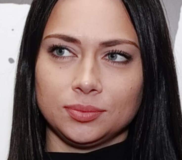 Настасья Самбурская пошутила над своим лишним весом на старых фотографиях