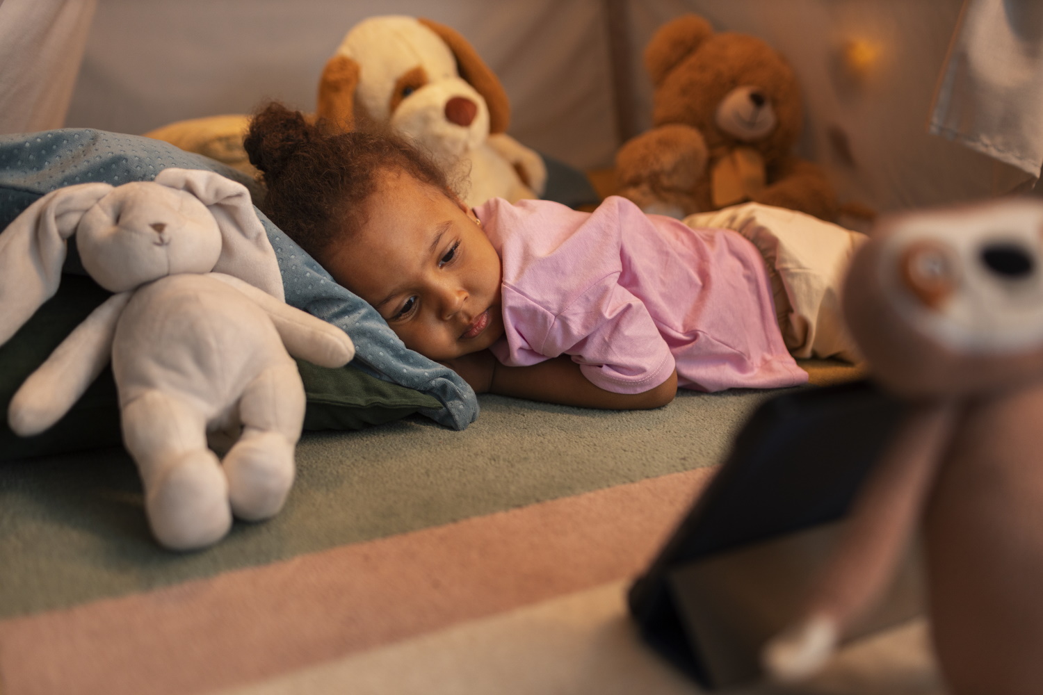 Как отучить ребенка спать с родителями