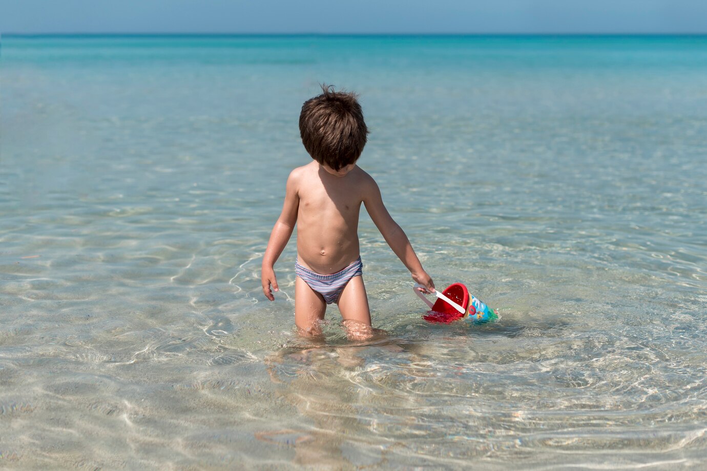 ребенок мальчик море пляж отдых