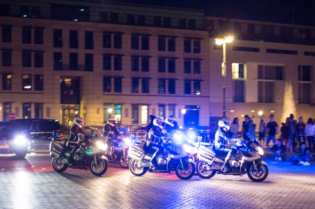 Александр Устюгов рассказал, что увлекается ездой на мотоцикле