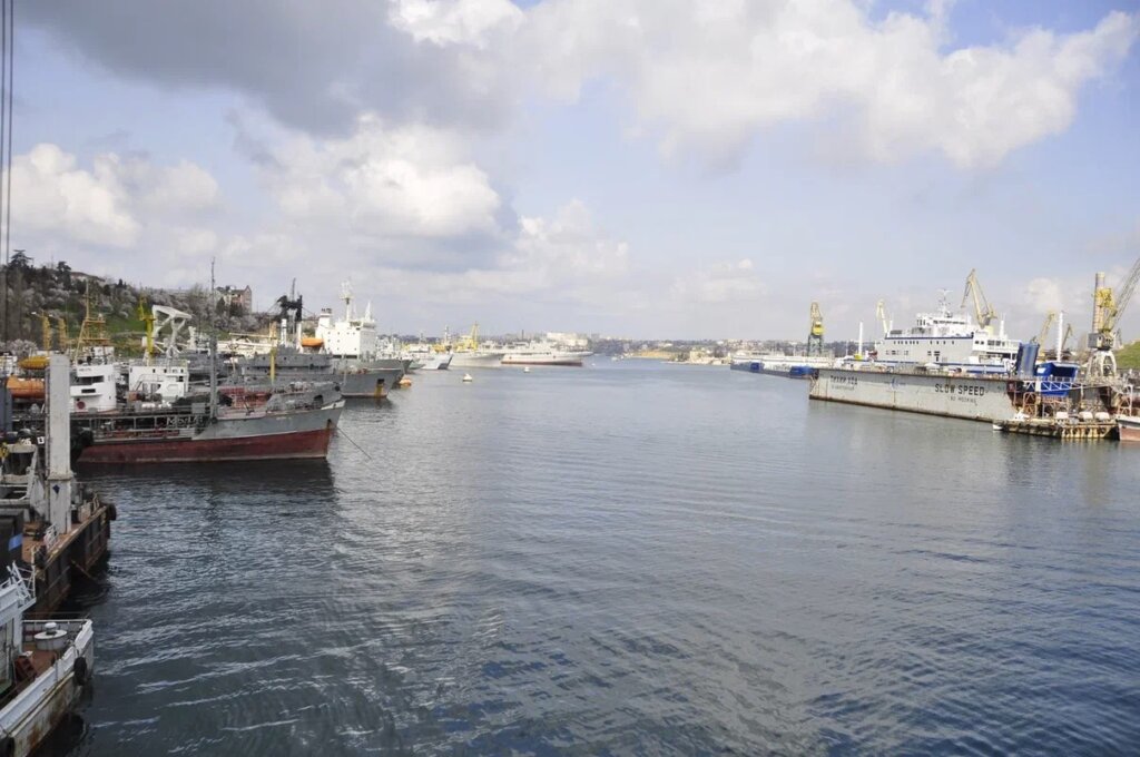 Улетевший с семьей в Италию спортсмен Дэвид Бекхэм показал обнаженный торс