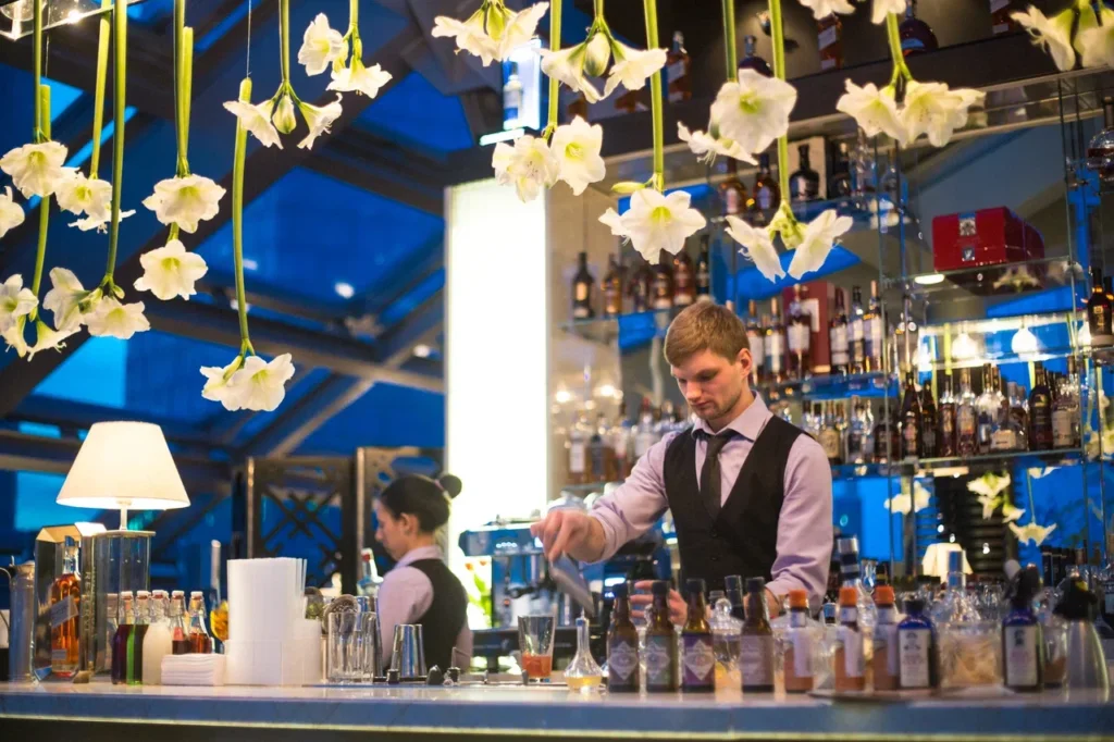 Page Six: жители Монтесито отвернулись от Меган Маркл и ее мужа принца Гарри