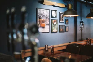 Турист из России рассказал о «космических» ценах на алкоголь в Марокко