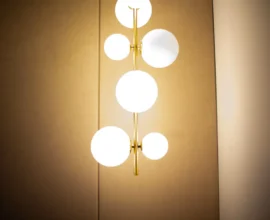 Дженнифер Лопес показала себя без макияжа и столкнулась с критикой фанатов