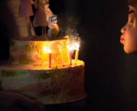 Юрист Балакаев: сжигание чучела на Масленицу грозит россиянам штрафом и арестом