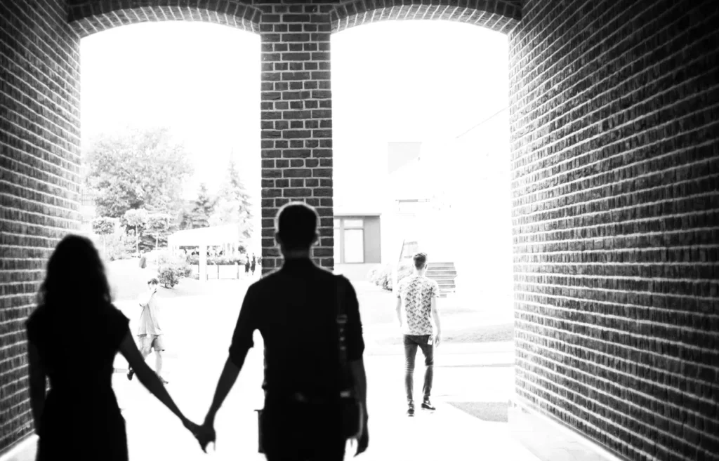 Экс-супруга Марата Башарова обязала актера через суд выплачивать алименты