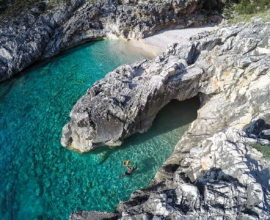 Райское местечко без визы: россиянам советуют Албанское побережье