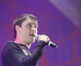 Песня «Седая ночь» «Ласкового мая» обошла всех и возглавила мировой чарт